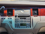 Used 2004 Lincoln Town Car Signature image 3