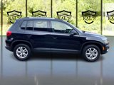 Used 2017 Volkswagen Tiguan S image 4