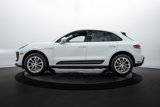 Certified 2025 Porsche Macan image 2