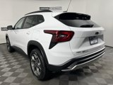 New 2025 Chevrolet Trax LT w/ Driver Confidence Package image 4