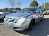 Used 2006 Toyota Avalon XLS image 2