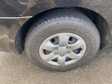 Used 2010 Kia Sedona LX image 4