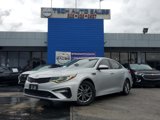 Used 2019 Kia Optima LX image 2