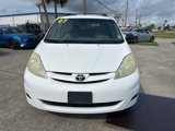 Used 2007 Toyota Sienna LE image 3