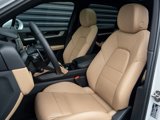 Used 2025 Porsche Cayenne image 5