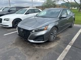 Used 2023 Nissan Altima 2.5 SV image 3