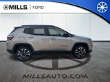 Used 2022 Jeep Compass Limited image 3