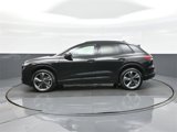 Used 2024 Audi Q4 e-tron Prestige image 4