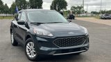 Certified 2022 Ford Escape SE image 2