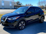Used 2020 Nissan Kicks SV image 3
