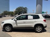 Used 2016 Volkswagen Tiguan S image 4