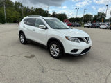 Used 2016 Nissan Rogue SV image 4