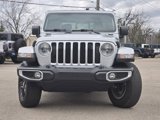 Used 2022 Jeep Gladiator Sport image 2