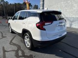 Used 2024 GMC Terrain SLE image 5