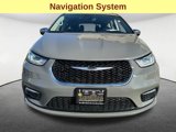 Used 2023 Chrysler Pacifica Limited image 5