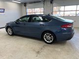 Used 2019 Ford Fusion SE image 3