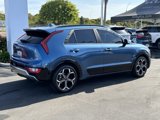 Used 2024 Kia Niro EX Touring image 3