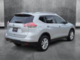 Used 2016 Nissan Rogue SV image 5
