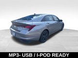 Used 2021 Hyundai Elantra SEL w/ Convenience Package image 4