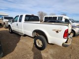 Used 2001 Ford F350 Lariat image 2