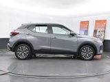 Used 2021 Nissan Kicks SV image 4