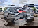 Used 2023 Chevrolet Equinox LT image 3