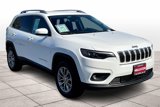 Used 2019 Jeep Cherokee Latitude Plus w/ Comfort/Convenience Group image 2