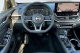 Used 2023 Nissan Altima 2.5 SV w/ SV Premium Package image 5