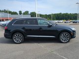 Used 2017 Audi Q7 3.0T Premium Plus image 3