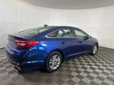 Used 2017 Hyundai Sonata SE w/ Cargo Package image 3