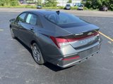 Used 2024 Hyundai Elantra SEL image 5
