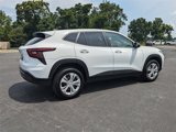Used 2025 Chevrolet Trax LS image 4