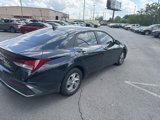 Used 2024 Hyundai Elantra SE image 4