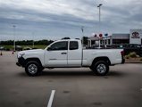 Used 2022 Toyota Tacoma SR image 5