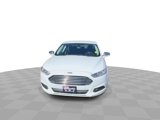 Used 2016 Ford Fusion SE image 3