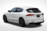 New 2025 Maserati Grecale GT image 3