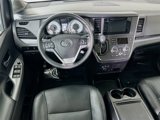 Used 2016 Toyota Sienna SE image 3