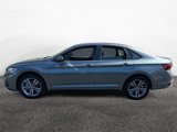 Used 2023 Volkswagen Jetta SE image 3