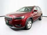 Used 2019 Jeep Cherokee Latitude w/ Cold Weather Group image 3
