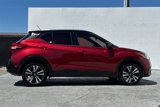 Used 2019 Nissan Kicks SV image 3