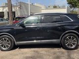 Used 2019 Lincoln Nautilus Select image 5