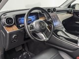 Used 2024 Mercedes-Benz GLC 300 image 4