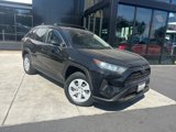 Used 2019 Toyota RAV4 LE image 2