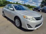 Used 2014 Toyota Camry LE image 3