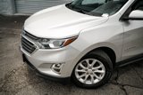 Used 2018 Chevrolet Equinox LT w/ Sun & Infotainment Package image 2