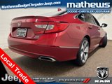 Used 2018 Honda Accord Touring image 2