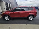 Used 2015 Ford Escape SE image 2