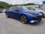 Used 2022 Hyundai Elantra SEL w/ Convenience + Premium Package image 5