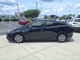 Used 2017 Toyota Prius Four image 3