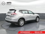 Used 2015 Nissan Rogue S image 2